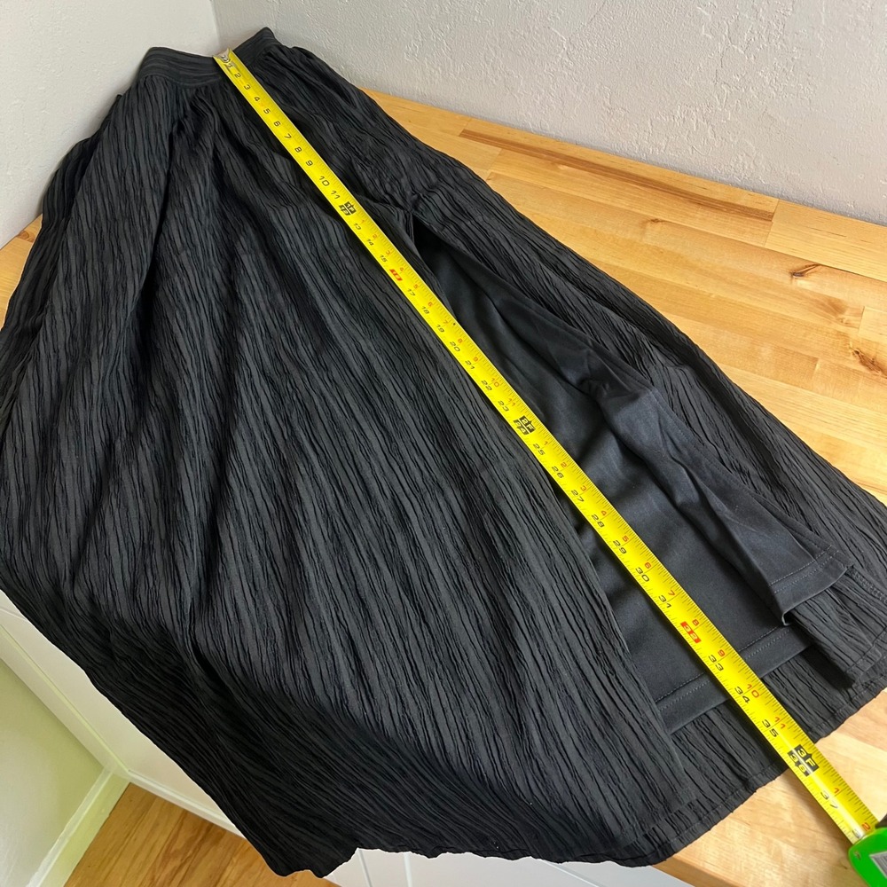 Lulus Skirt Maxi Pleated Size Small Black Plisse Textured High Waist Slit NEW - Picture 9 of 9